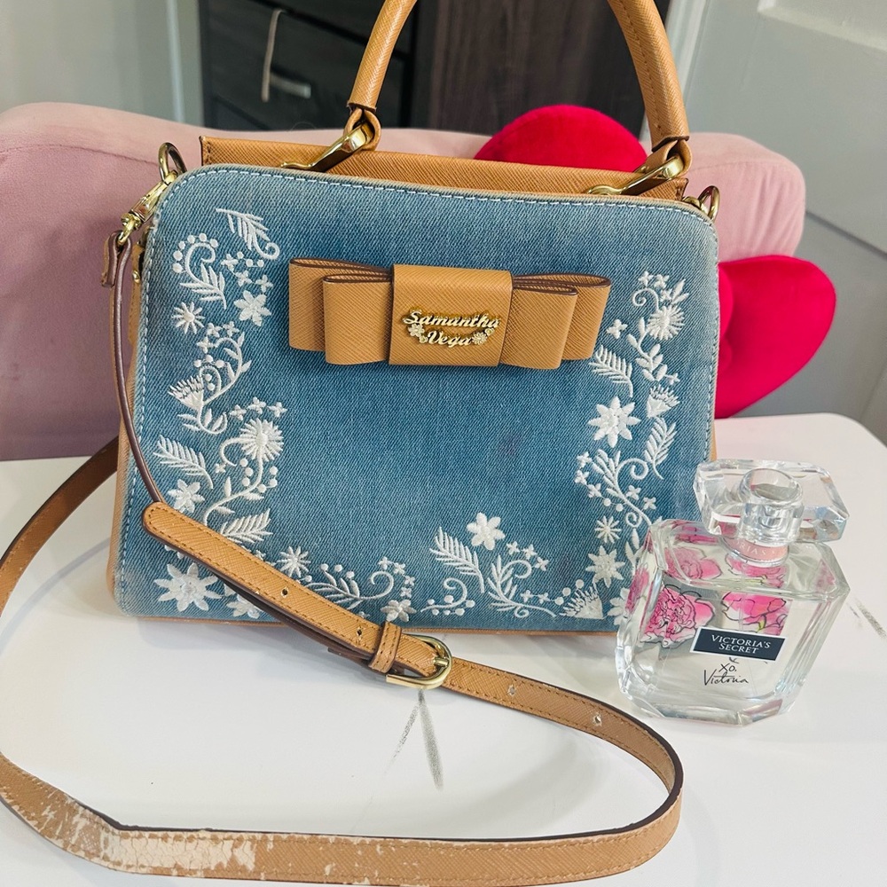 Samantha Vega Denim Floral Embroidered Crossbody Bag in Light Blue and Tan
